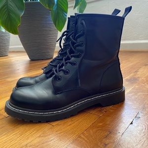 Wild pair black booties